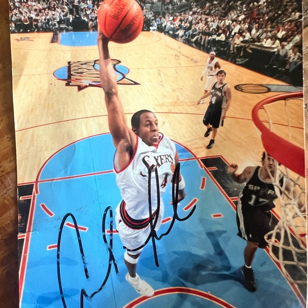 Andre Iguodala Signed Basketball Photograph